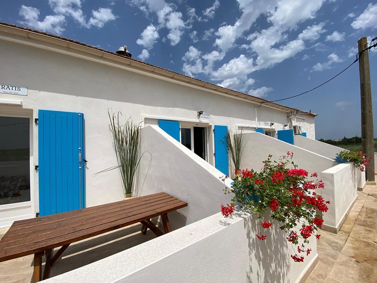 Auberge des Plaines Arles Exterior foto